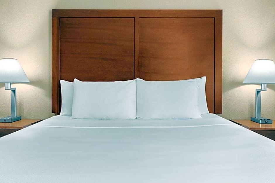Comfort Inn And Suites West Beaverton