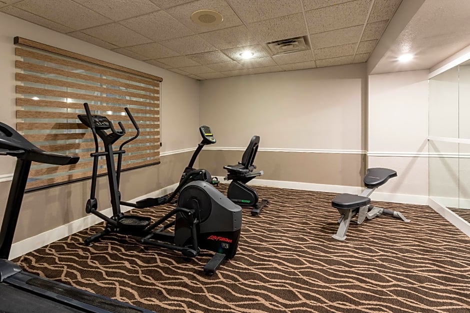 Grandstay Hotel & Suites