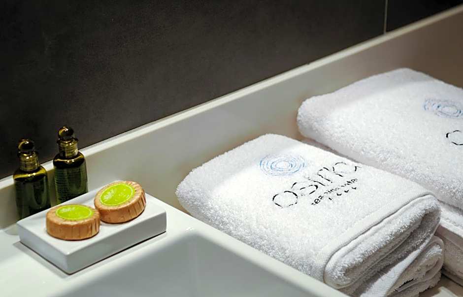 Ostria Sea Side Hotel