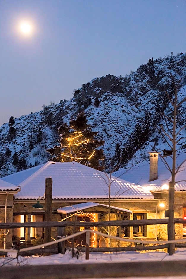 Montanema Handmade Village