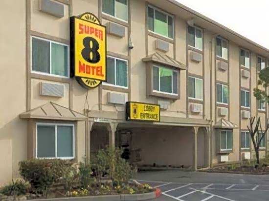 Super 8 by Wyndham Sacramento