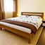 Nanis Hotel & Appartements