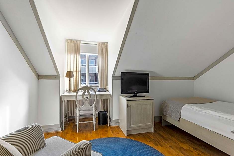 Best Western Plus Edward Hotel