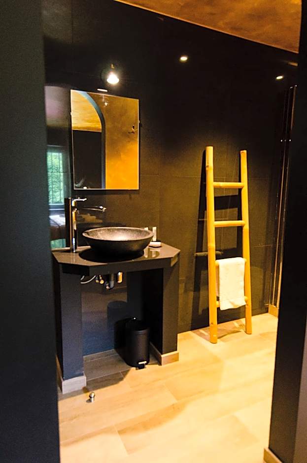 River Lodge Hotel Insolite