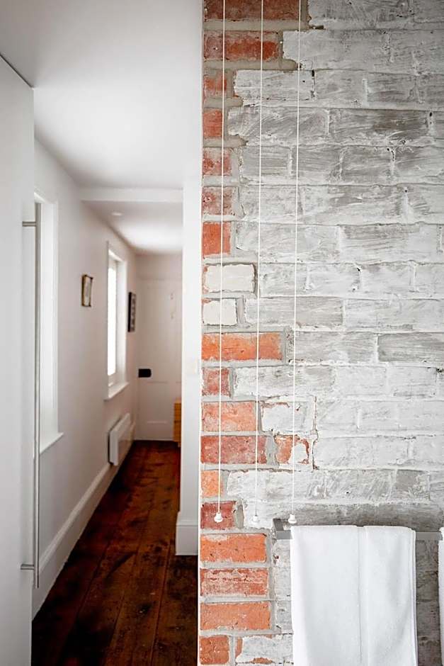 Inner-city sanctuary with off-street parking