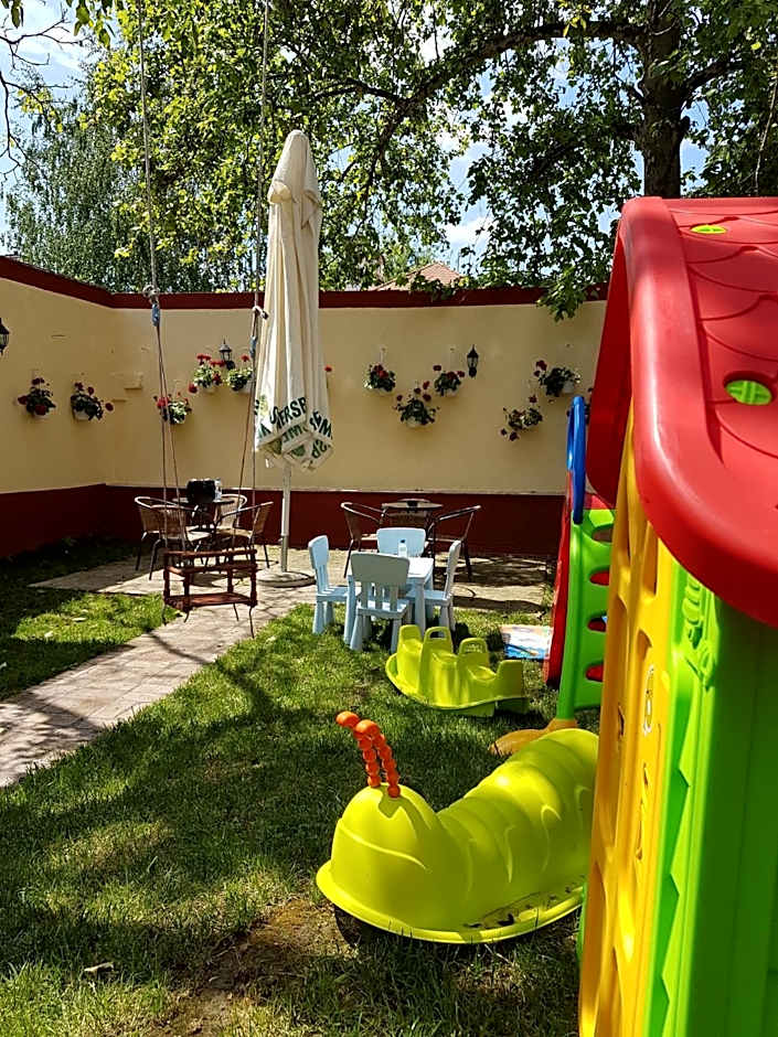 Villa Mystique