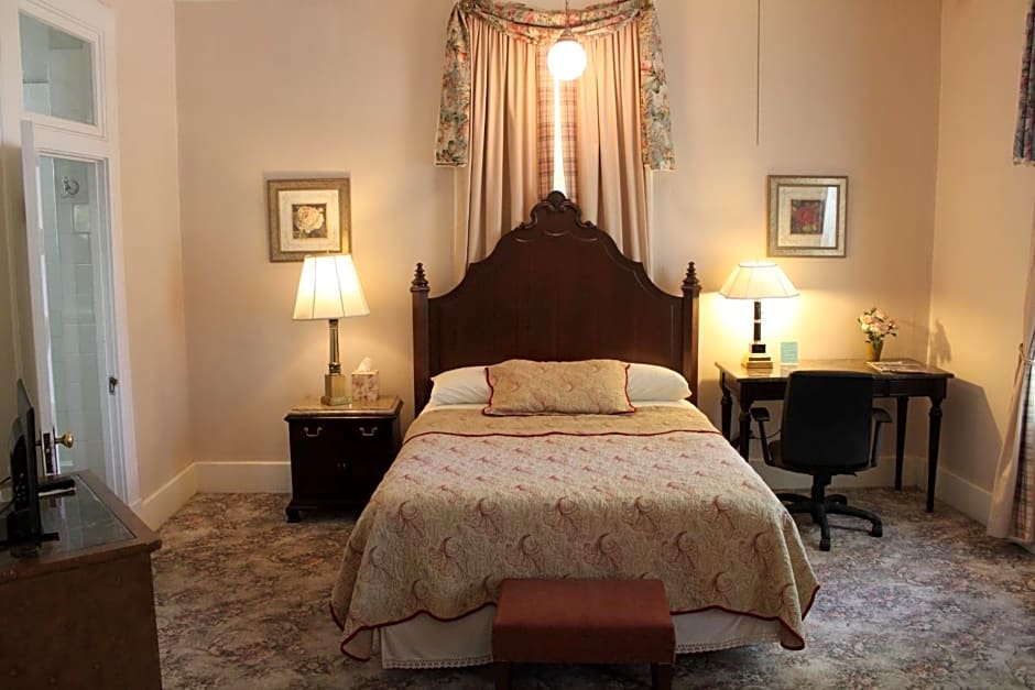 The Hotel Limpia