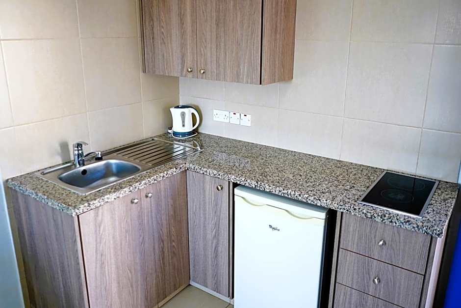 Green Bungalows Hotel Apartments