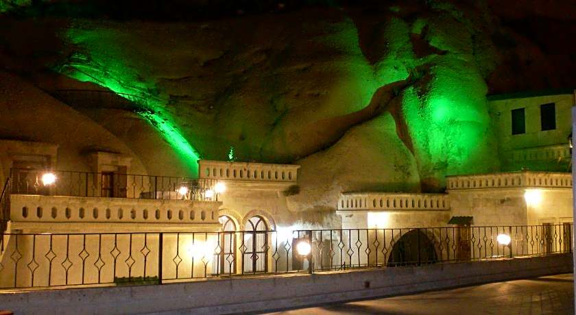 Nature Park Cave Hotel