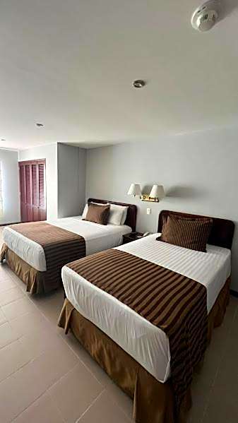 Hotel Internacional La Triada
