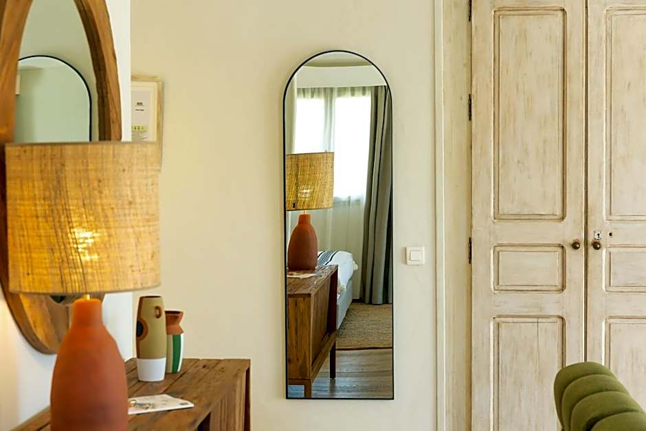 Casa Santini x Roc Seven