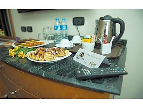 Deluxe Room with City View - Executive Floor