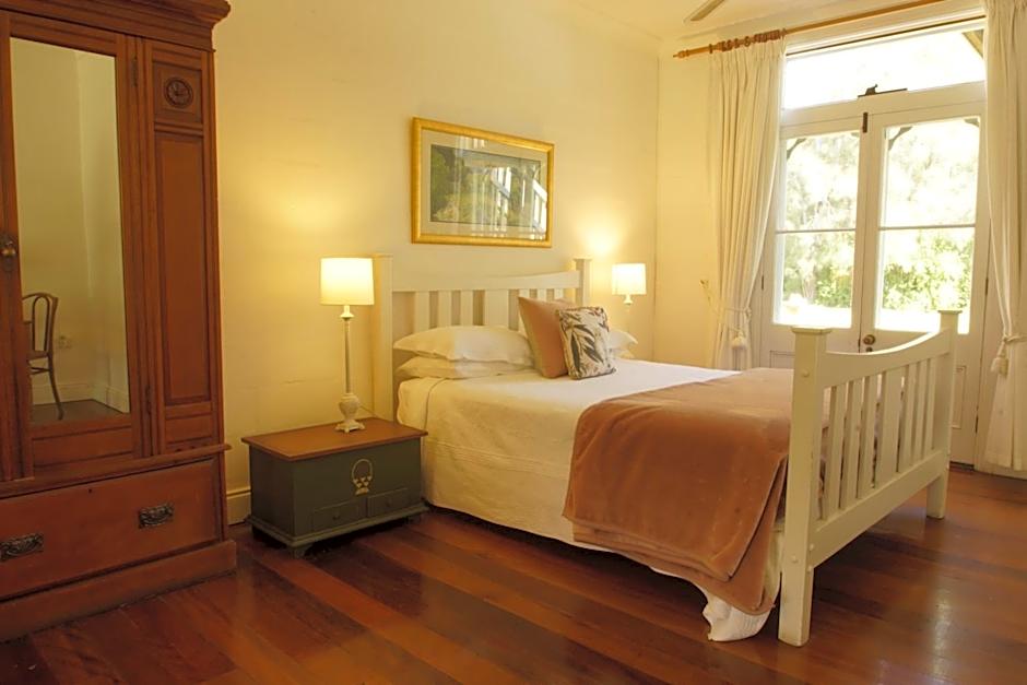 The Carriages Boutique Hotel and Vineyard