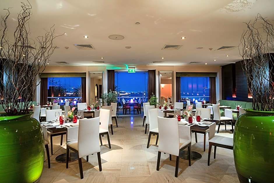 Crowne Plaza Muscat By IHG