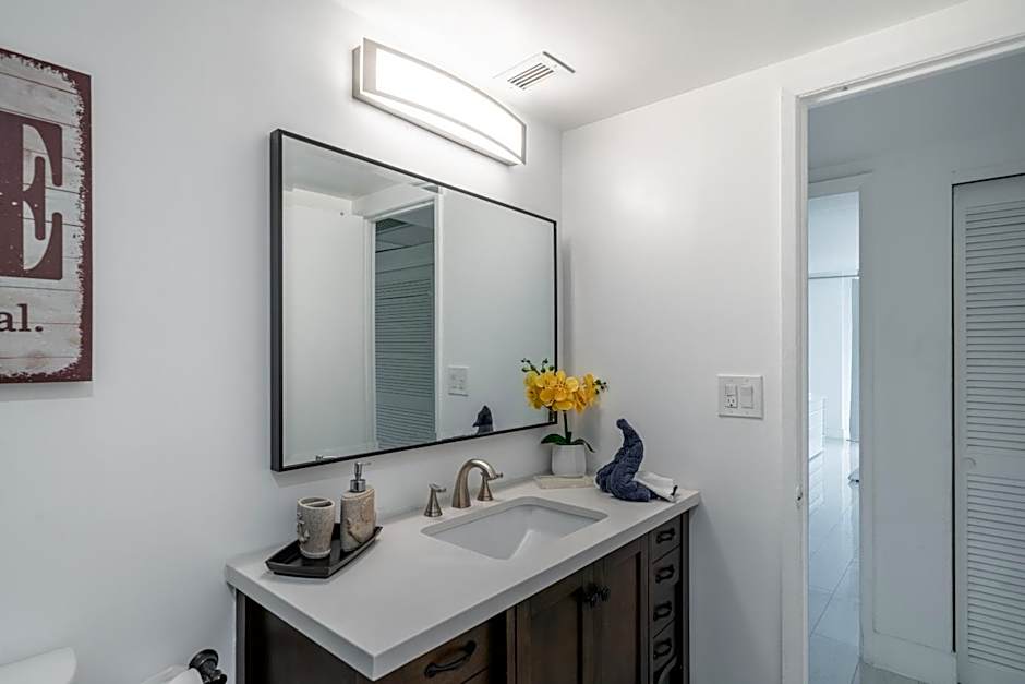 Sunny Isles Ocean Reserve Condo Apartments