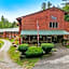 Evergreen Valley Inn