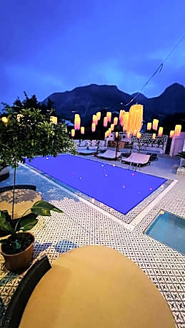 GÜLER BUTİK HOTEL