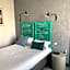 Urban Jungle Hotel Orleans --- ex Grand Hotel
