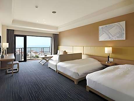 Kaze Twin Ocean View Room