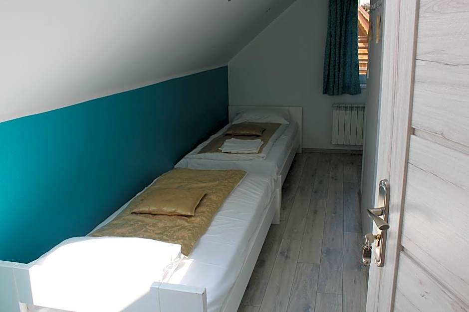 Jaworina- Apartamenty, Domki i Pokoje