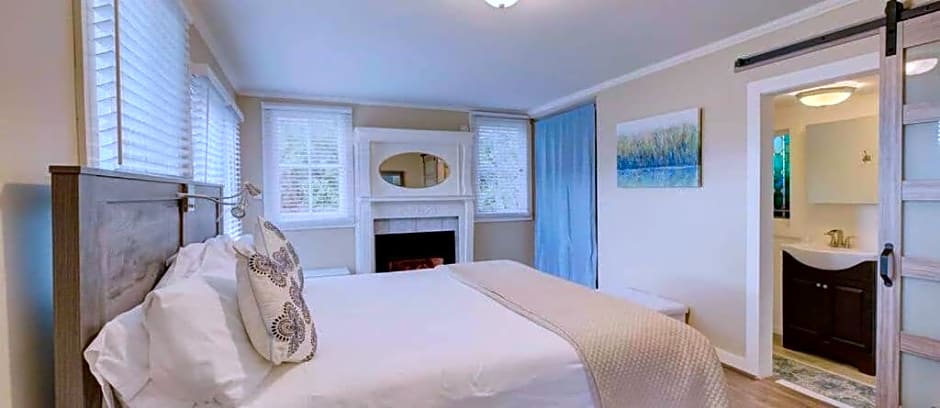 Jenner Inn
