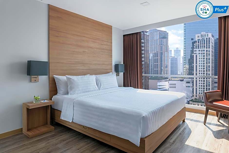 Photo 1 of 6 of Junior Suite