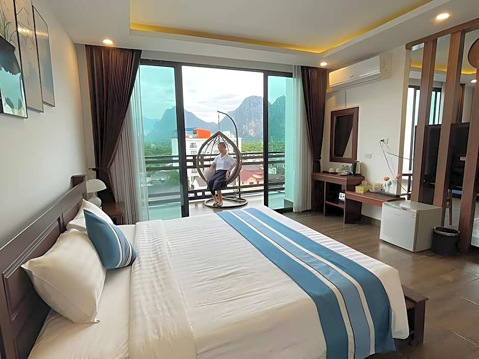 Vang Vieng Top View Hotel