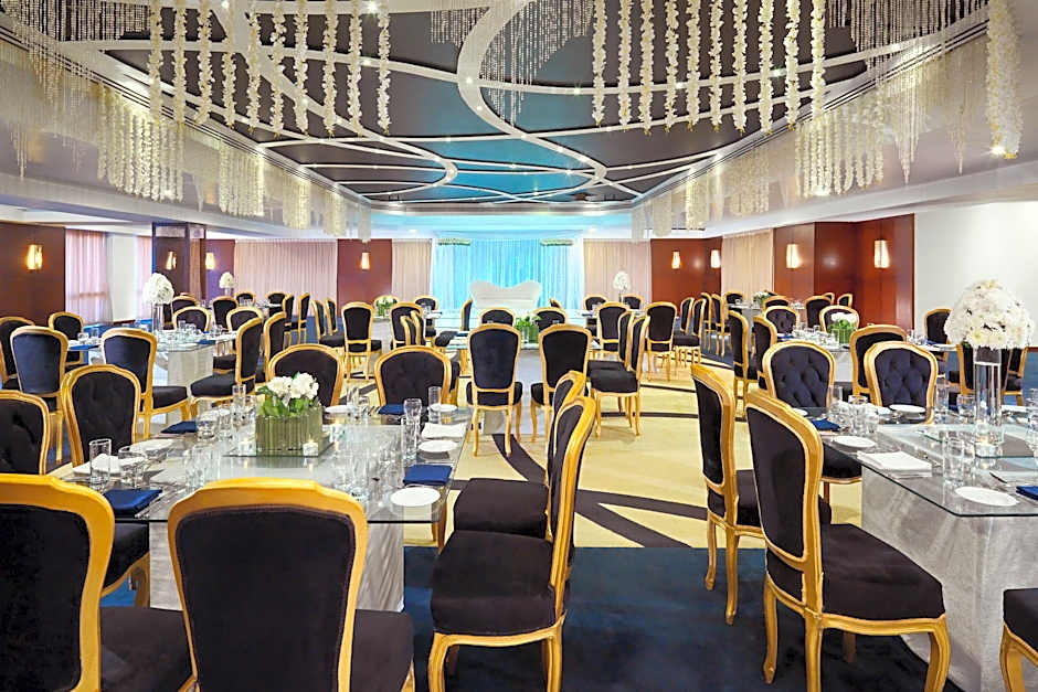 Le Meridien Pyramids Hotel & Spa