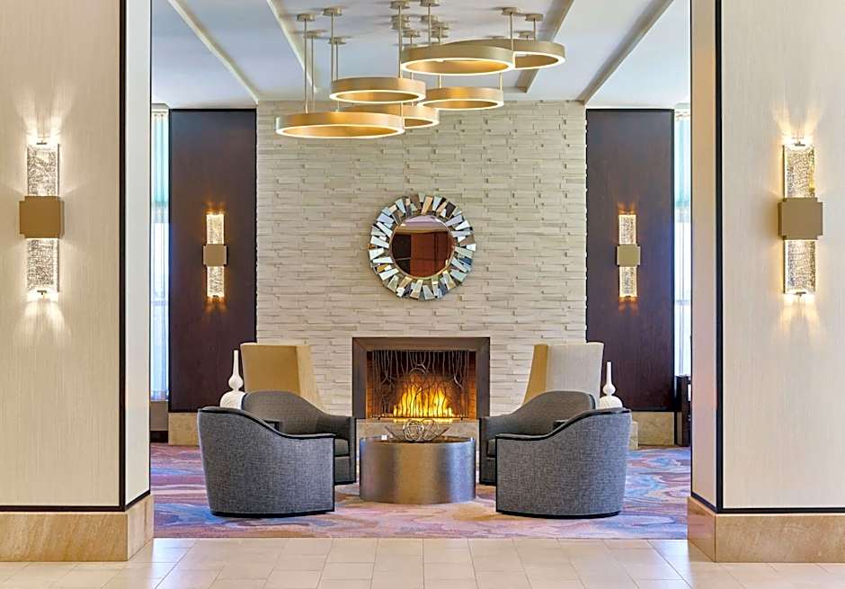 Hilton Los Angeles North/Glendale & Executive Meeting Center