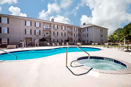 Hawthorn Extended Stay by Wyndham Conyers