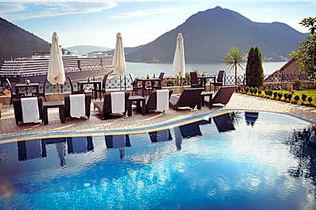 Hotel Per Astra