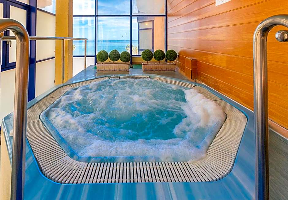 Hotel Yaramar - Adults Recommended