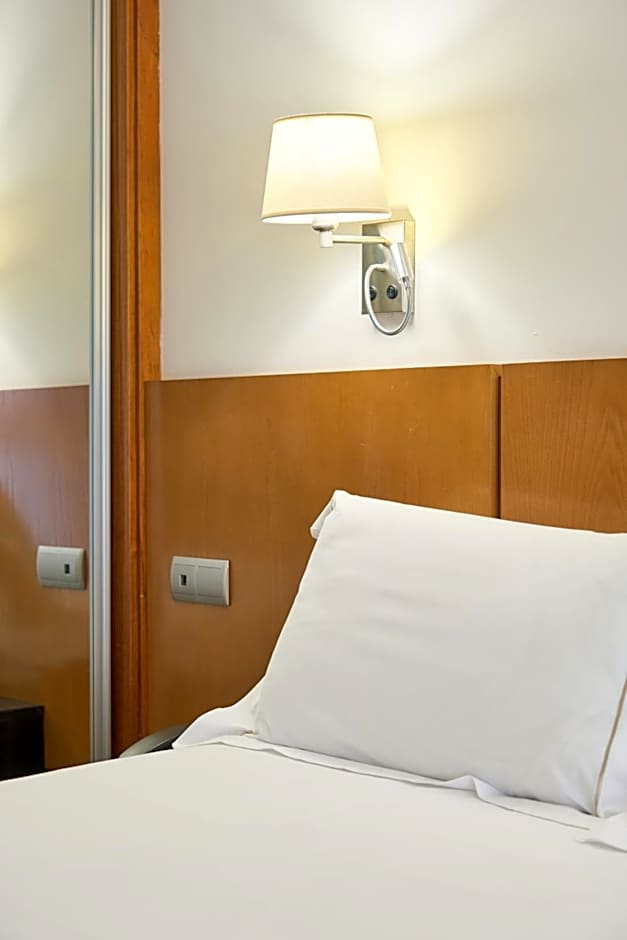 Senator Granada Spa Hotel