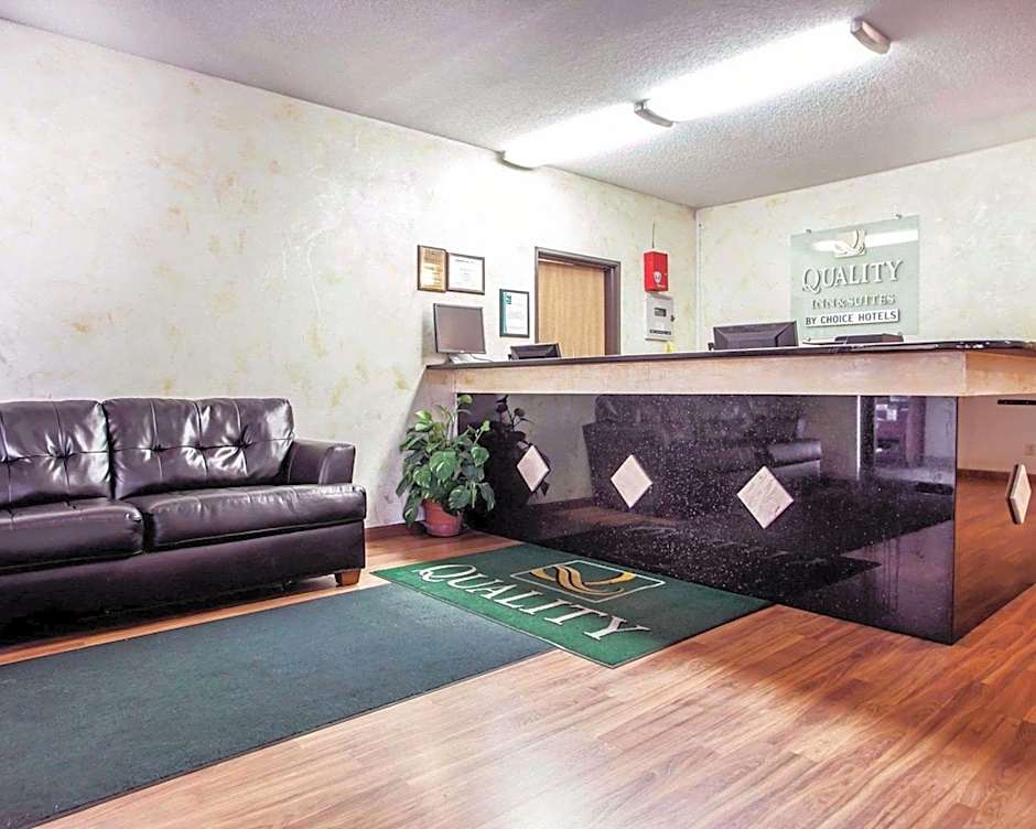 Quality Inn & Suites Champaign North - Urbana