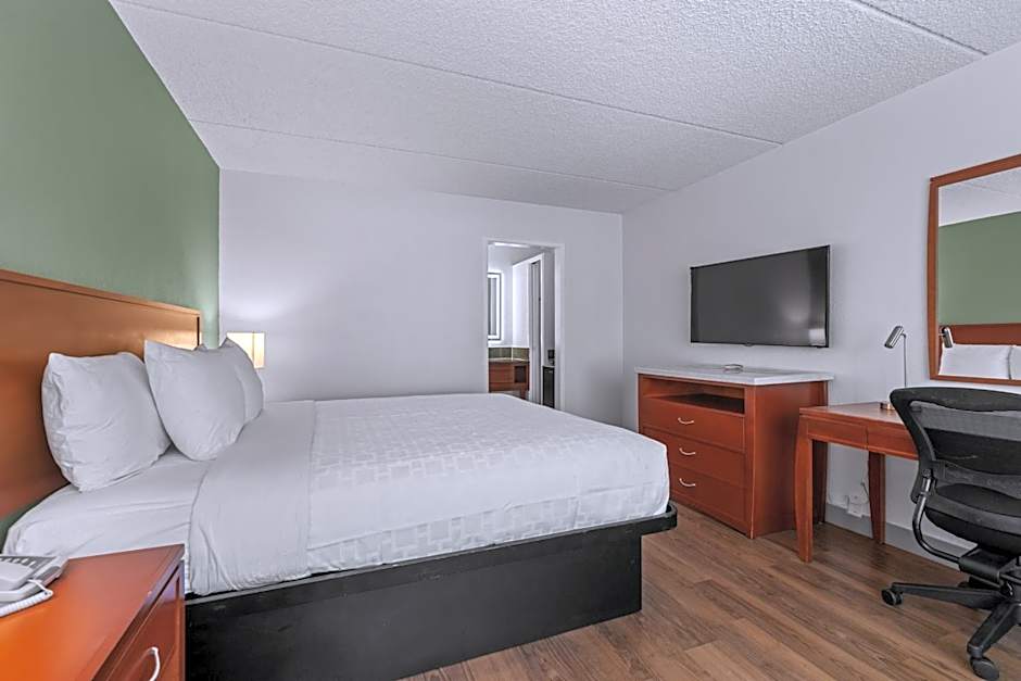 Vagabond Inn Executive Old Town