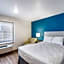 WoodSpring Suites Chicago Addison