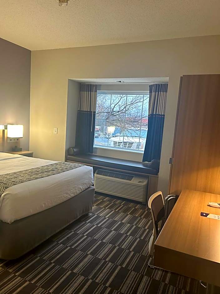 Microtel Inn & Suites By Wyndham Lynchburg
