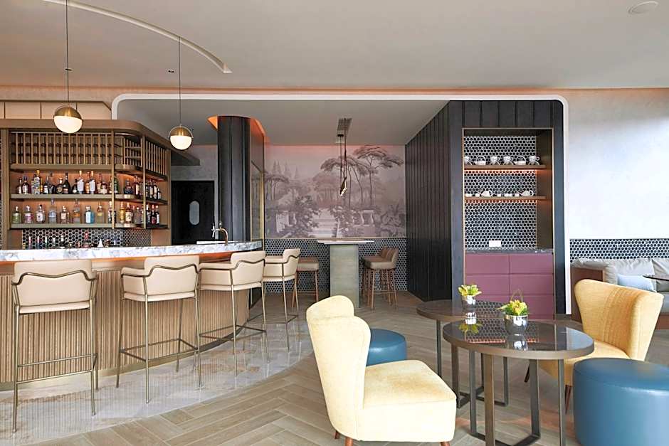 FOUR POINTS by SHERATON JIAXING