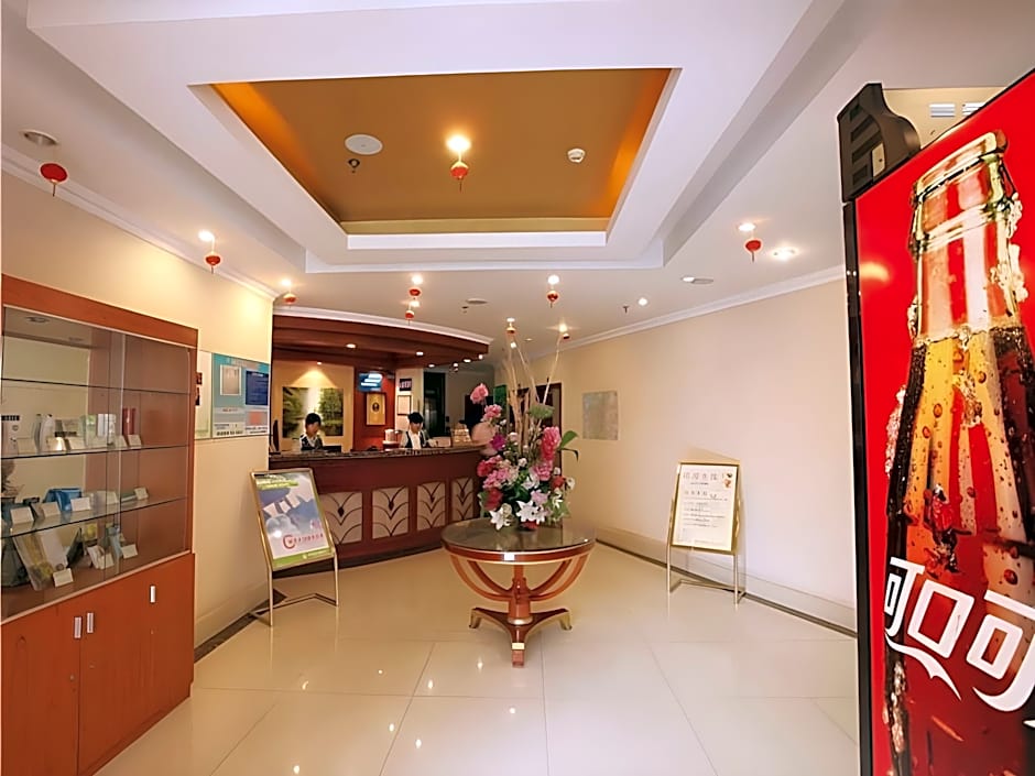 GreenTree Inn Zhenjiang Center Street No.1 Peoples Hospital Express Hotel