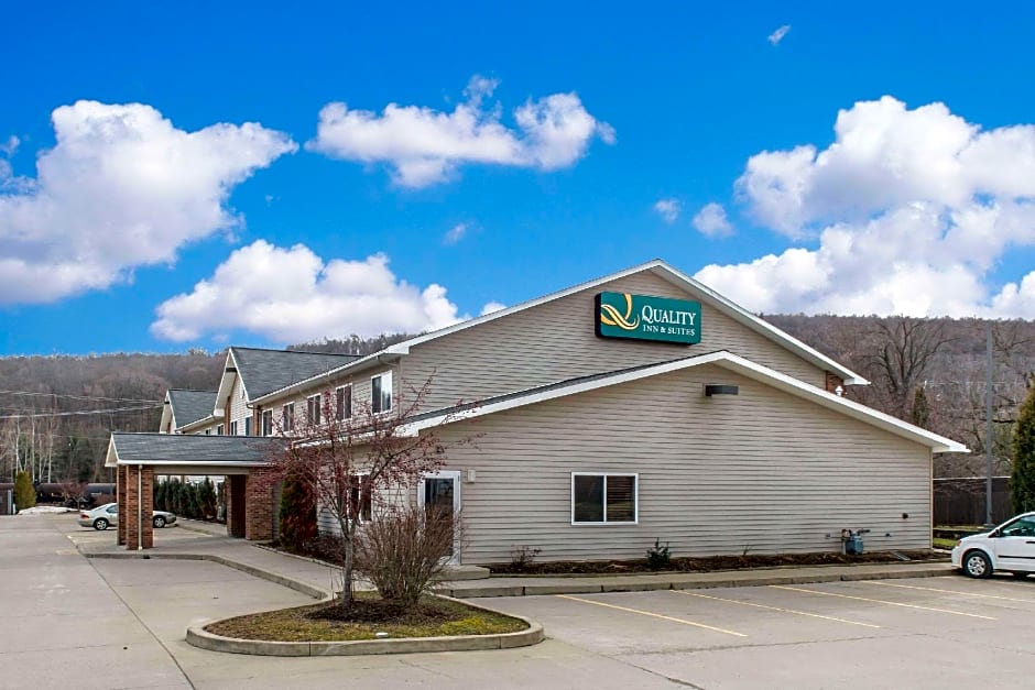 Quality Inn & Suites Titusville