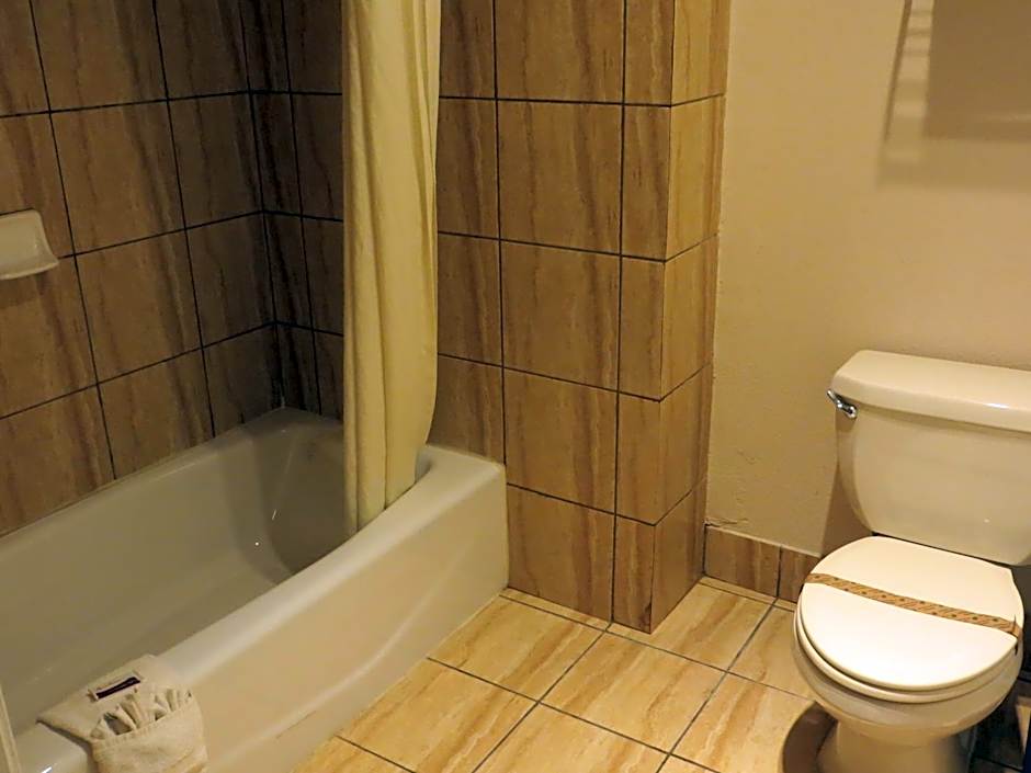 Executive Inn & Suites Sacramento