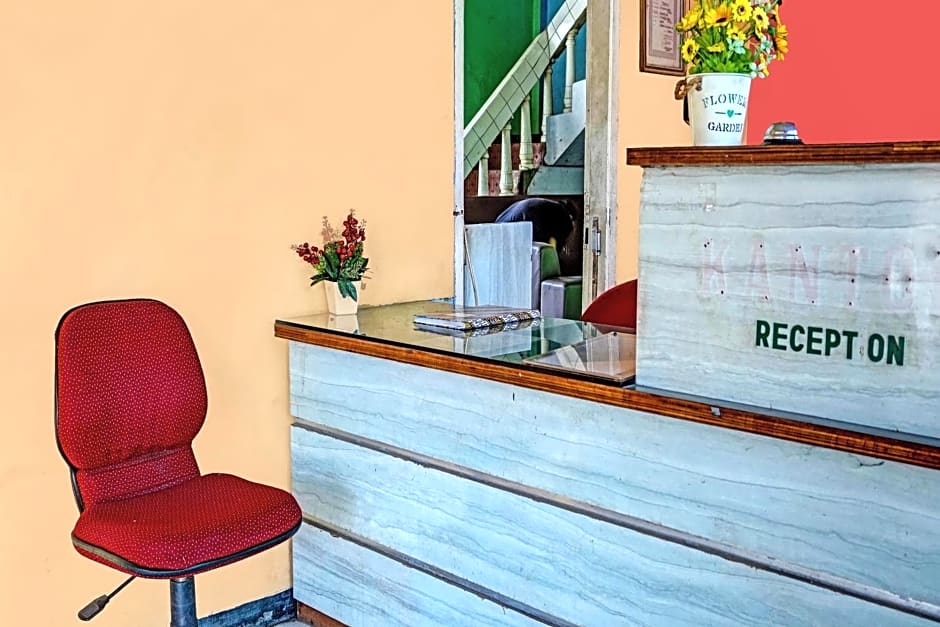 SPOT ON 91798 Hotel Grand Mutiara