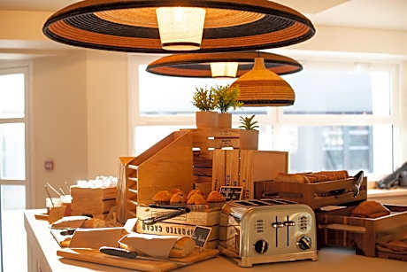 Campanile Reims Centre - Cathedrale