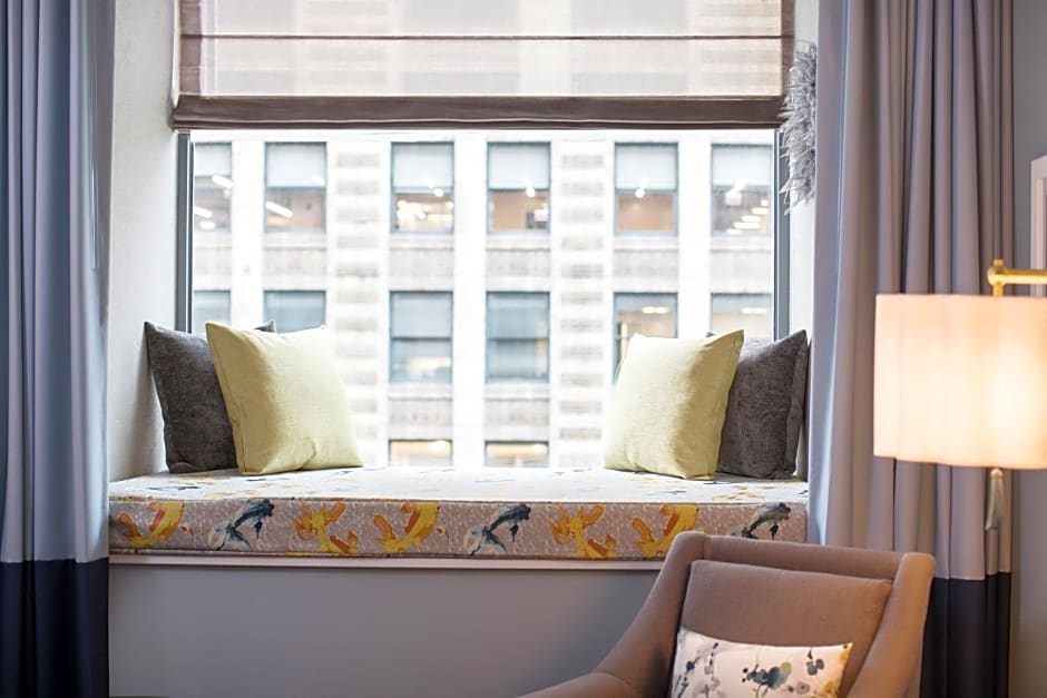 Kimpton Hotel Monaco Chicago, an IHG Hotel