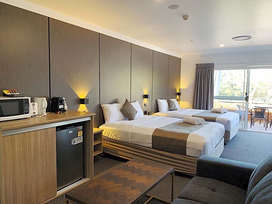 Huskisson Beach Motel