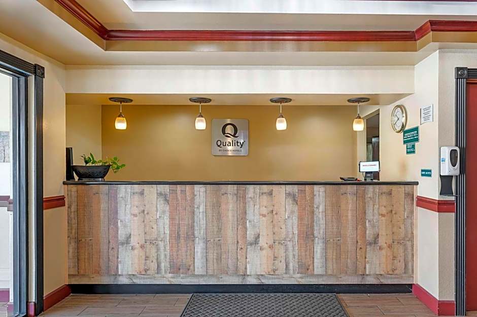Quality Suites