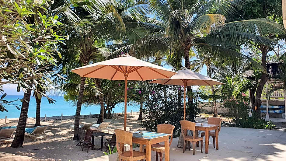 MYAMO Beach Lodge