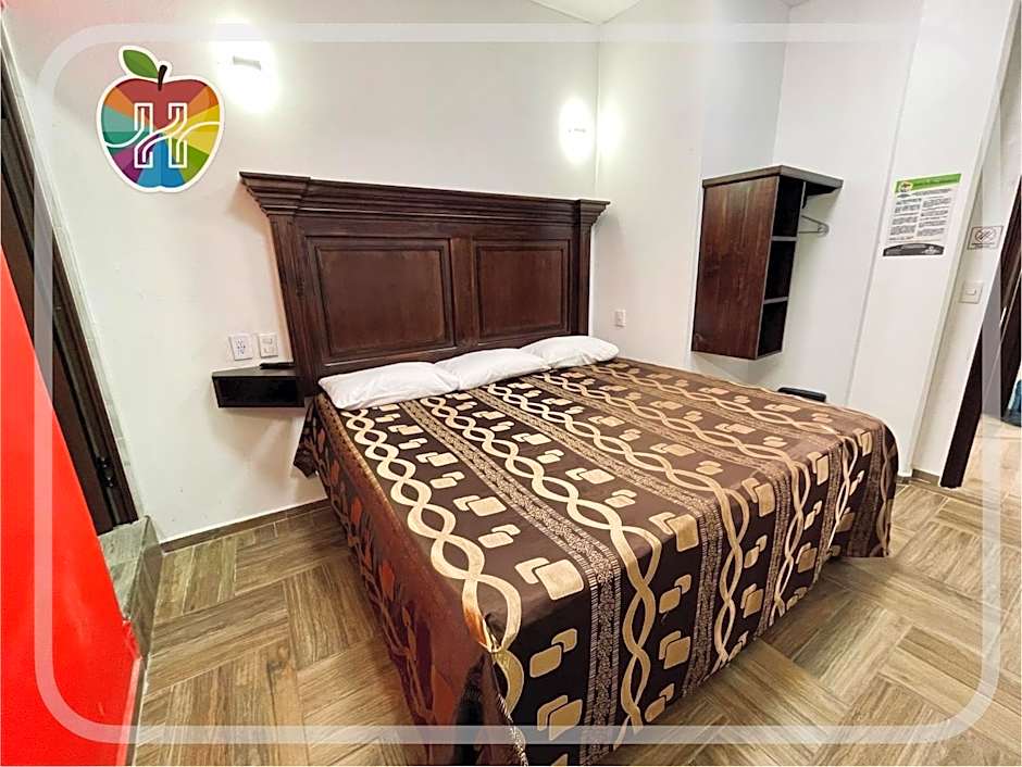 HOTEL LA GRAN MANZANA