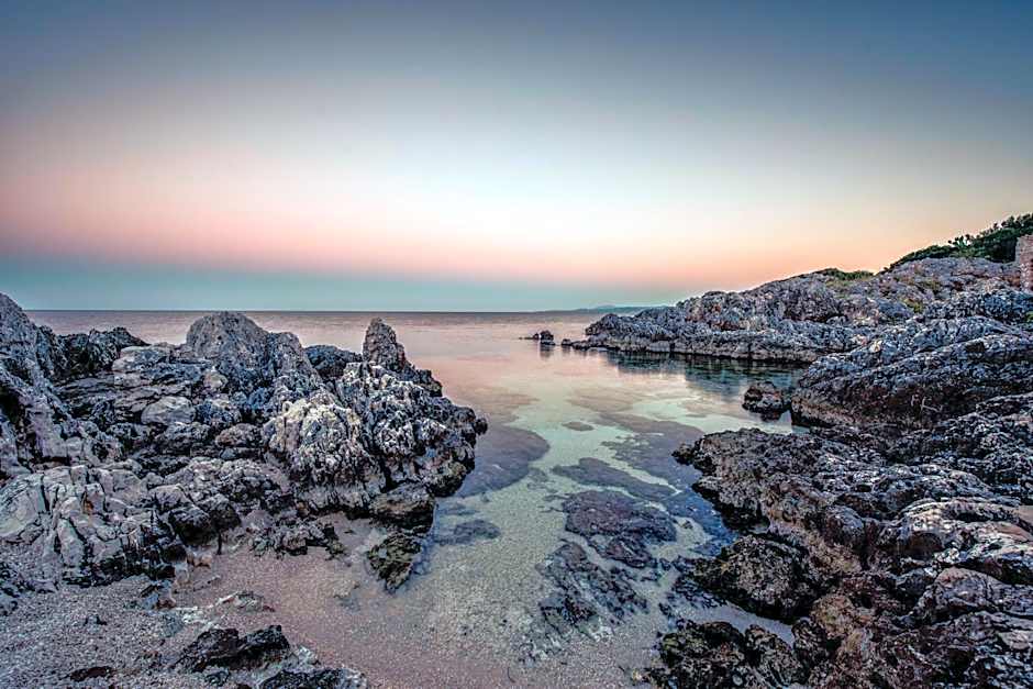 Nobelos Seaside Lodge