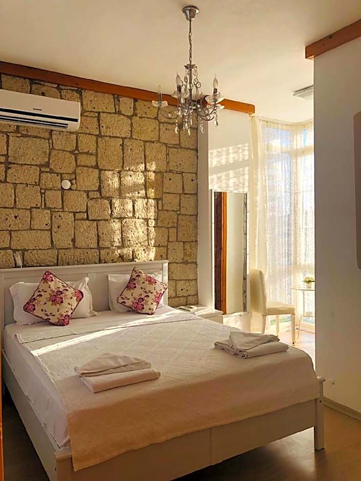 Kemerlihan Deluxe Hotel